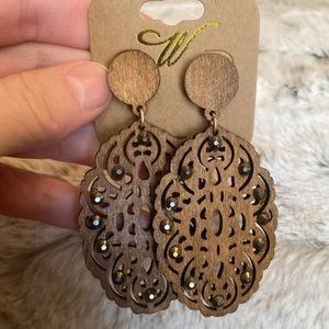 ⭐ 3/$18 ⭐ Bohemian Flower Engraved Wood Handmade Dangle Earrings ¤ Brown ~ NEW